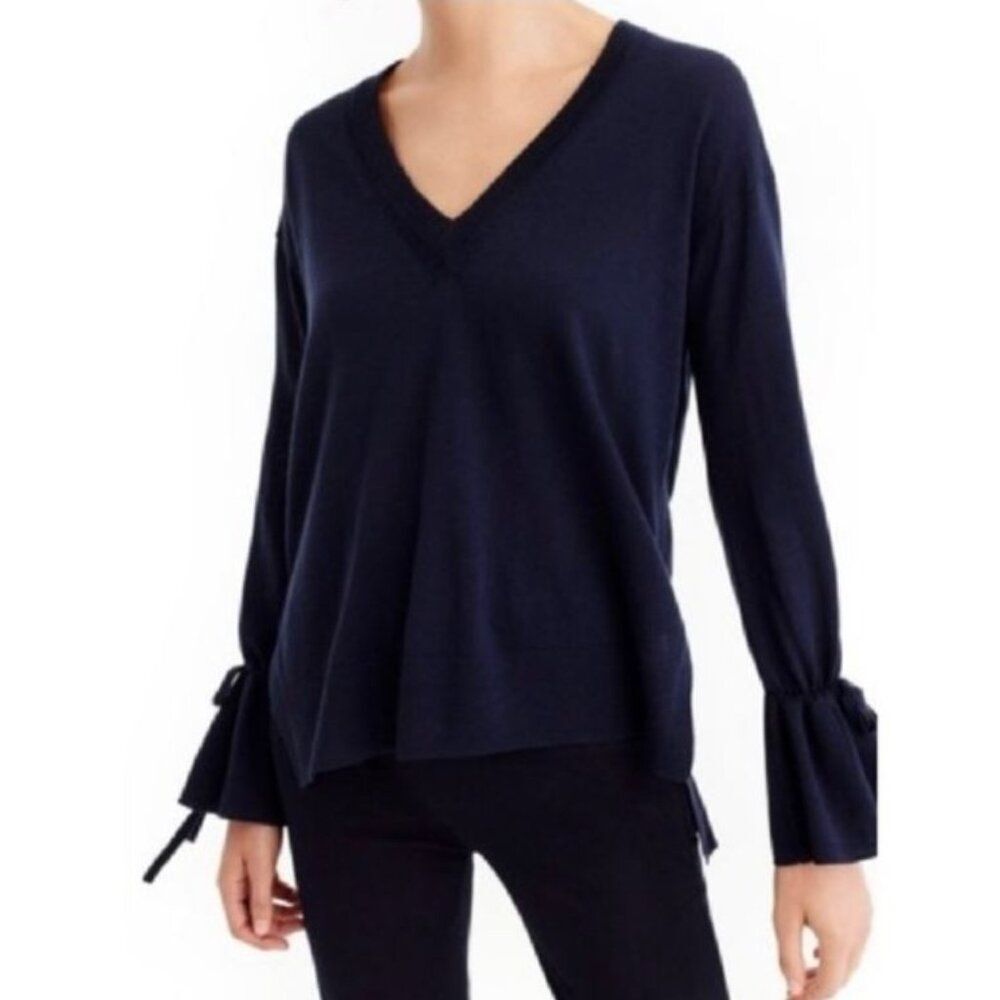 J Crew V- Neck 100% Merino Wool Sweater in Size S